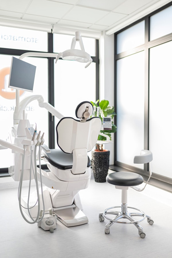 stomatolog Złotniki Wrocław